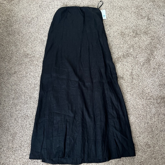 Quince Dresses & Skirts - NWT QUINCE BLACK LINEN MAXI DRESS